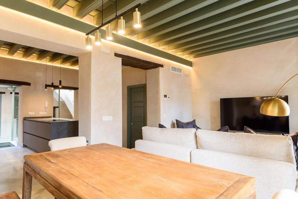 Luxury Palace Sevilla المظهر الخارجي الصورة